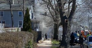New Haven firefighters battle second-alarm blaze on Chatham Street