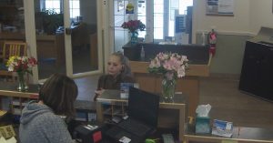 Springfield police seek help identifying bank fraud suspect