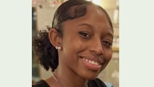 Police seek missing teen in Boston