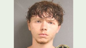 Man arrested after bridge crash, river jump in Fort Edward