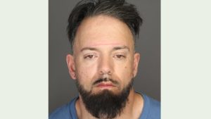 Man arrested on felony charges in Southport