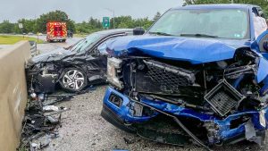 Three injured in head-on crash on I-293 in Hooksett