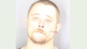 Man arrested on burglary charge in Fort Edward