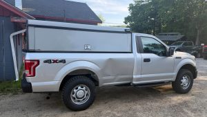 Hit-and-run investigated in Alton